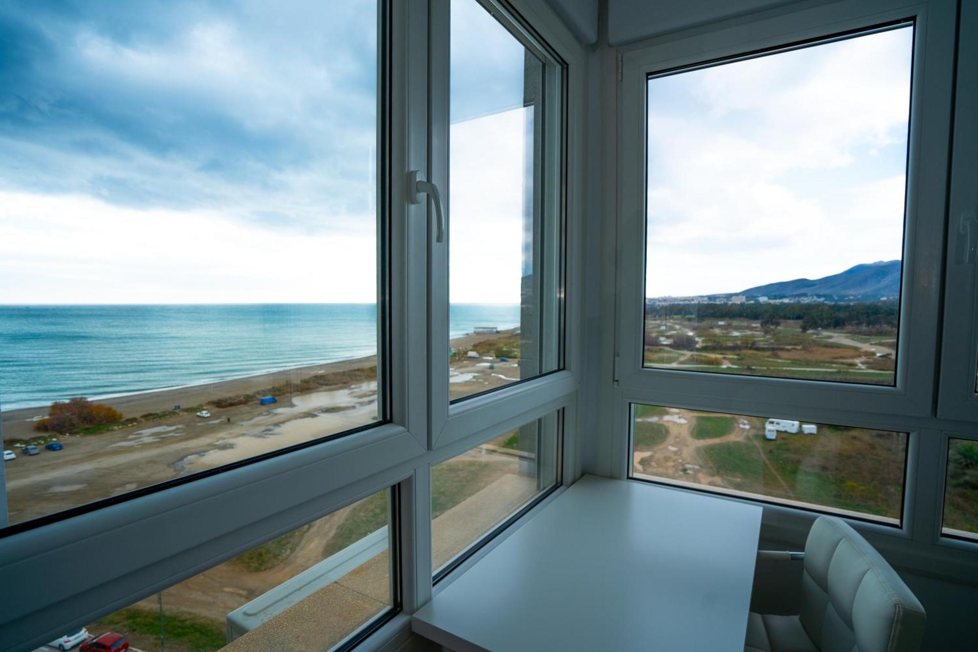 Sunstay Guadalmar Loft Seaview Málaga Eksteriør billede