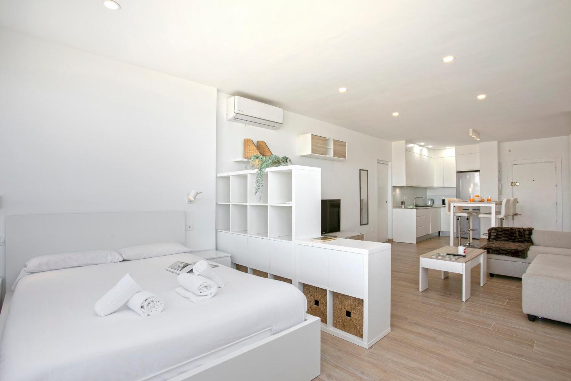 Sunstay Guadalmar Loft Seaview Málaga Eksteriør billede